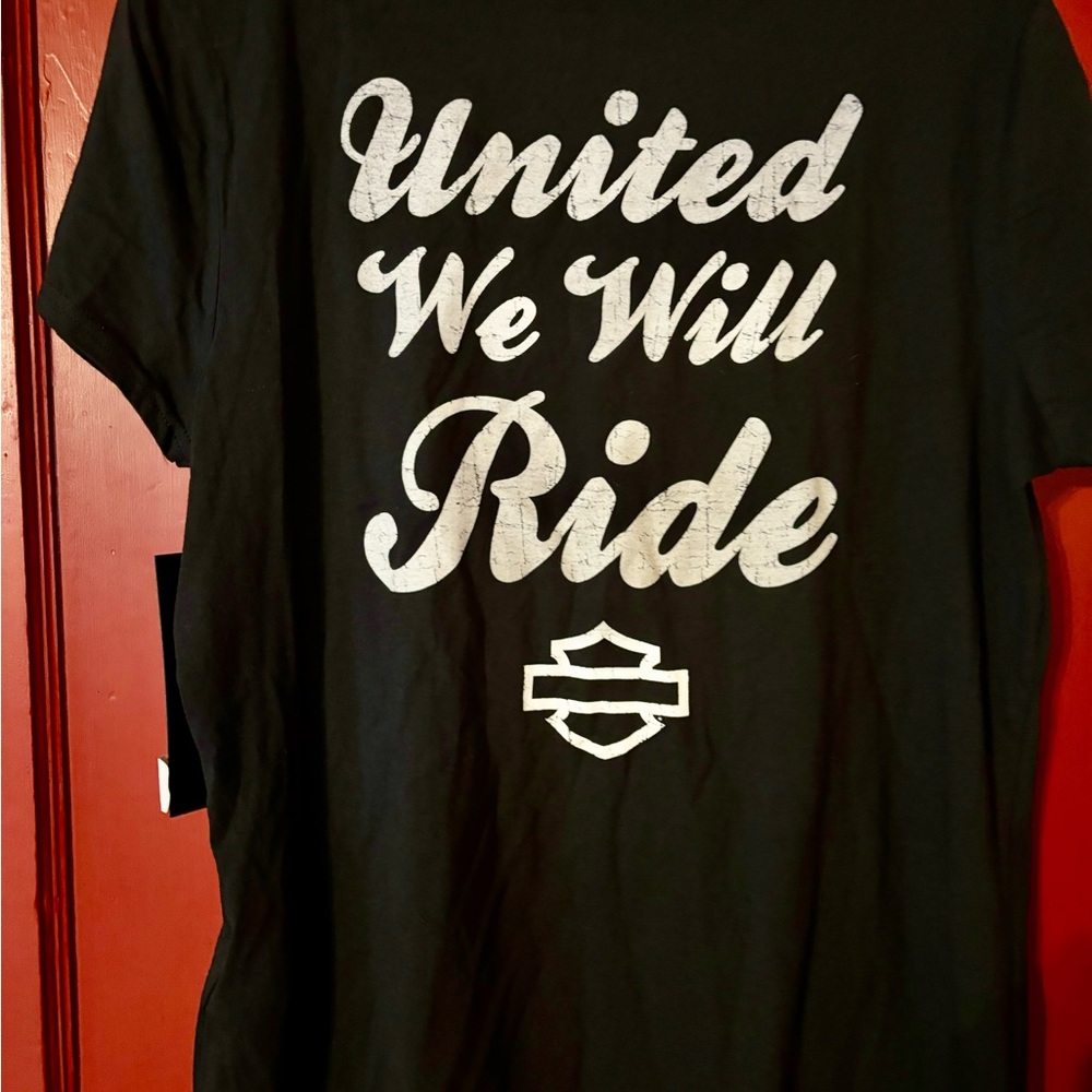 New with tags, Harley Davidson T-Shirt. Size large